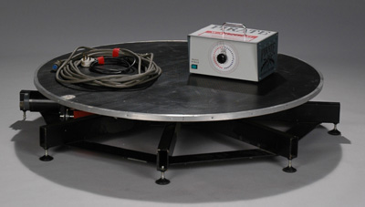 Large Floor Turntable with Speed Controller & Cables