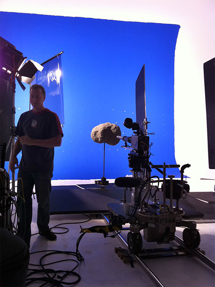 A model of an ateroid mounted on Model Mover 1, fitted with the Optex Excellence, which makes it appear enormous.